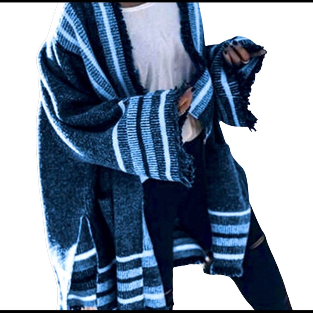 🔥💙HP💙🔥  Blue Striped Oversized Cardigan